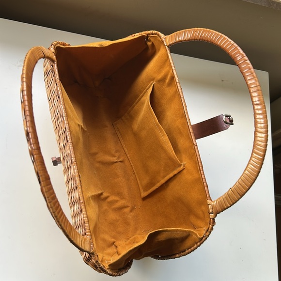 Vintage Basket Bag - Picture 9 of 12